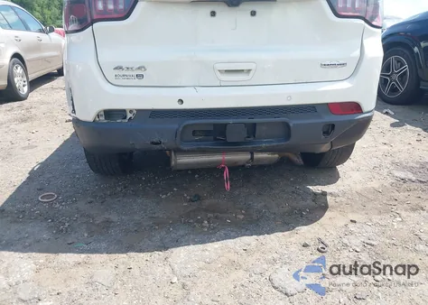 2018 Jeep Compass Latitude 4X4 из США, поврежденный, VIN 3C4NJDBB6JT154211